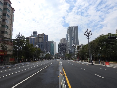 昆明市金碧路道路恢复提升工程通过竣工验收