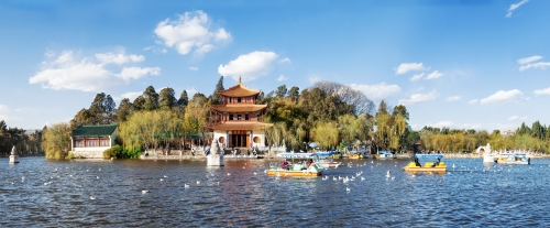 棕树营-大观楼全景图-段兆顺 摄